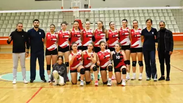 Yunusemre Belediyespor, Kadınlar Voleybol 2. Ligi'nde İlk Galibiyetini Elde Etti