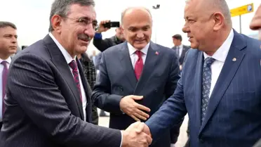 Cumhurbaşkanı Yardımcısı Yılmaz, Düzce'de İş İnsanlarıyla Buluştu