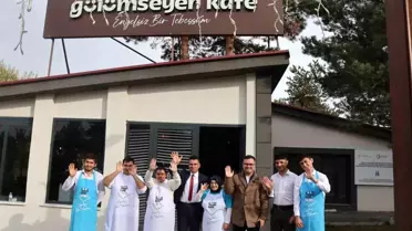 Erzurum'da 'Gülümseyen Kafe' ile Özel Gereksinimli Bireylere İstihdam Desteği