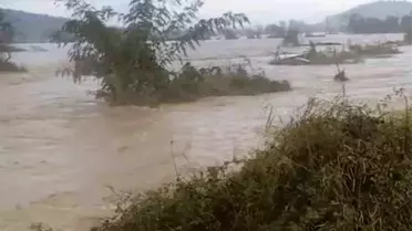 Gökçeada'da Şiddetli Yağış Sele Neden Oldu