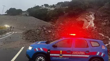 Gökçeada'da Kuvvetli Yağış Sel ve Heyelana Neden Oldu