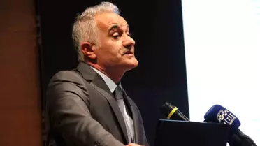 Hitit Üniversitesi'nde İdari Tarih Konferansı