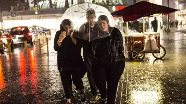 İstanbul için saat verildi! Sağanak yağış bu sefer çok kuvvetli gelecek