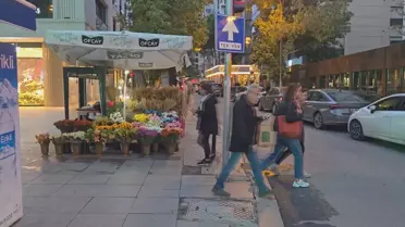 İrem Helvacıoğlu'na Motosiklet Çarptı
