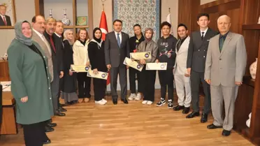 Kütahya'da Öğrencilerin Başarıları Kutlandı