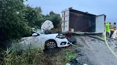Manisa'da Trafik Kazası: 2 Ölü, 3 Yaralı