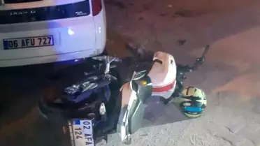 Besni'de Motosiklet Kazası: 1 Yaralı