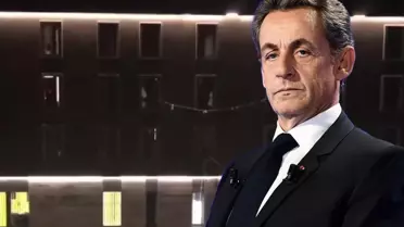 Sarkozy hapishanedeki ilk gecesinde kabusu yaşadı: Kaddafi'yi sen öldürdün