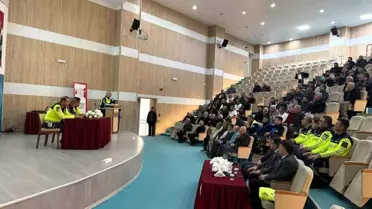 Afyon'da Servis Şoförlerine Trafik Eğitimi