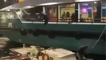 Üsküdar'da Motor, Balıkçı Teknesine Çarptı