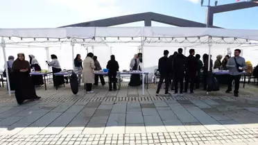Van YYÜ'de Gazze İçin Kermes Düzenlendi