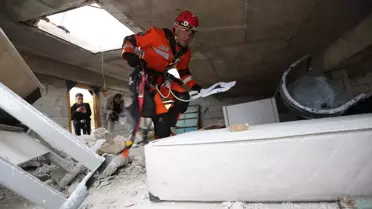 Van'da Deprem Tatbikatı Yapıldı