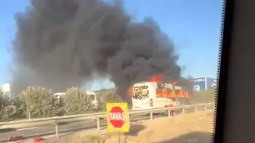 Adana'da Öğrenci Servisi Yangını