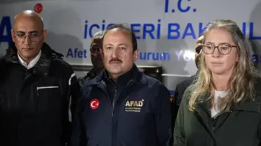 Foça'da Sel: Arama Kurtarma Çalışmaları Sürüyor