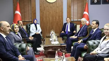 Aile ve Sosyal Hizmetler Bakan Yardımcısı Yenigün, Bingöl'de bir çiftin nikah şahidi oldu