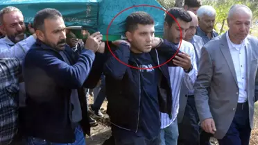Babasının öldürdüğü annesinin tabutunu taşıdı