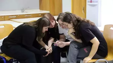 Bursa'da Lise Öğrencilerine Kadına Yönelik Şiddet Farkındalık Eğitimi