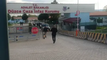 Özgür Özel'den Pınar Türker'e Ziyaret