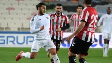 Hatayspor ilk 3 puanını 90+2'de yediği golle erteledi