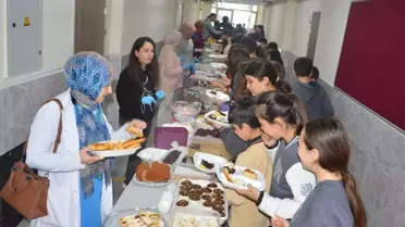 Havza Ortaokulu'ndan Gazze'ye Destek Kermesi