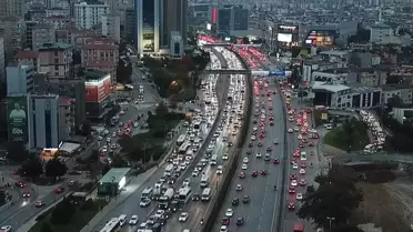 İstanbul'da Fırtına ve Sağanak Yağış Uyarısı