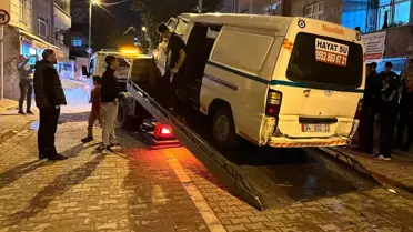 Küçükçekmece'de Trafik Kazası: 2 Yaralı