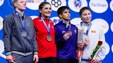 Nesrin Baş'tan 3. Dünya Şampiyonluğu