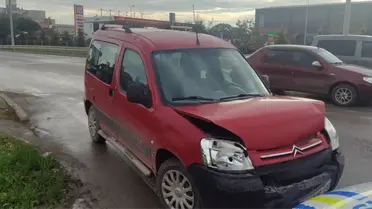 Bafra'da Trafik Kazası: Sürücü Yaralandı