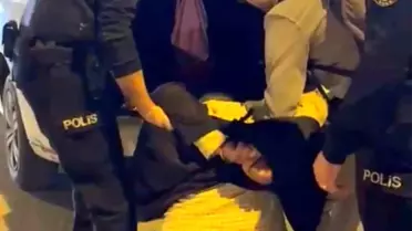 Ankara'da Alkol Etkisindeki Şahıs Polise Sürekli Saldırdı