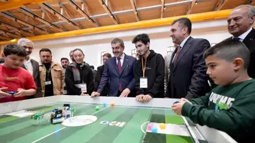 Tekin: Öğrenciler Teknoloji ile İyilik Yapmalı