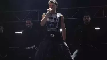 Edis sahnede zor anlar yaşadı, hastalığını ilk kez açıkladı