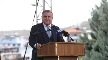 Gençlik ve Spor Bakanı Osman Aşkın Bak, Hatay'da zeytin festivaline katıldı Açıklaması