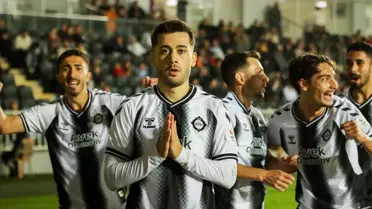 İzmir Derbisi: Altay ve Karşıyaka Yeniden Karşı Karşıya