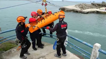 Samsun'da Deprem Tatbikatı: Arama Kurtarma Ekipleri Canlı Kurtarma Çalışmaları Gerçekleştirdi