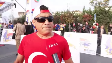 Zeytinburnu'nda Cumhuriyet Koşusu Düzenlendi