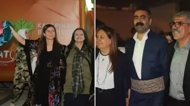 Belediye eş başkanları Koma Amed konserinde halay çekti