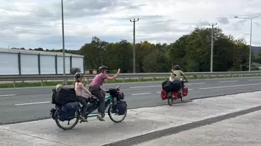 Kanadalı Aile Türkiye'de Dünya Turunda