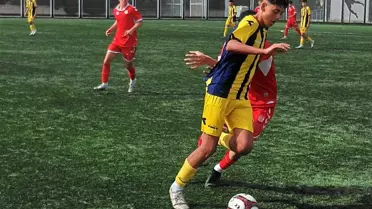 Talas Belediyespor U-16, Sivasspor'a 4-0 Yenildi