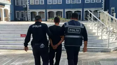 Foça'da Silahlı Gasp: 2 Şüpheli Yakalandı