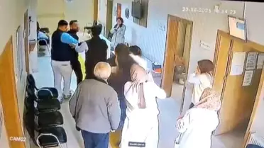 Kadın doktora çirkin saldırı! Sesi duyanlar hemen odaya koştu