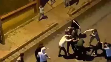 Küçükçekmece'de Sopalı Kavga