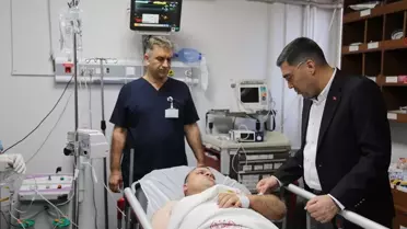 Polis Merkezi Önünde Bıçaklı Saldırı