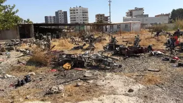 Suruç'taki Yediemin Parkı Yağmalandı: Araç Parçaları Çalındı