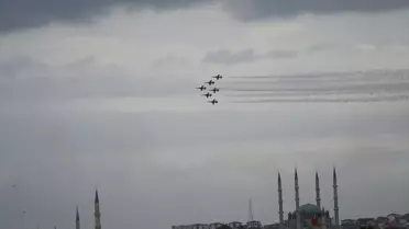 Türk Yıldızları'ndan Edirne Gösterisi