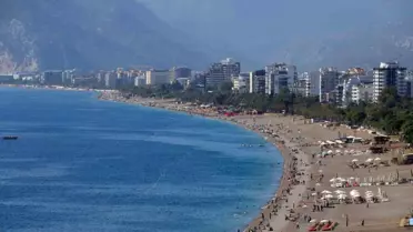 Antalya'da Ekimde Yaz Havası