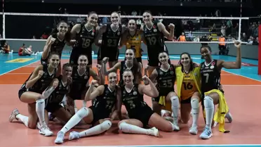 VakıfBank, Galatasaray'ı 3-0 Geçti