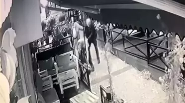 Bursa'da Kafe Saldırısı: 4 Yaralı