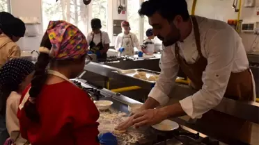 Çocuklar Dünya Mutfaklarını Keşfediyor