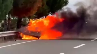 Edirne'de Seyir Halindeki Araç Yangını
