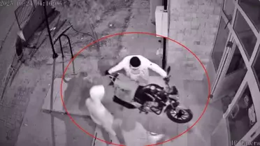 Hatay'da Motosiklet Hırsızlığı Kamerada